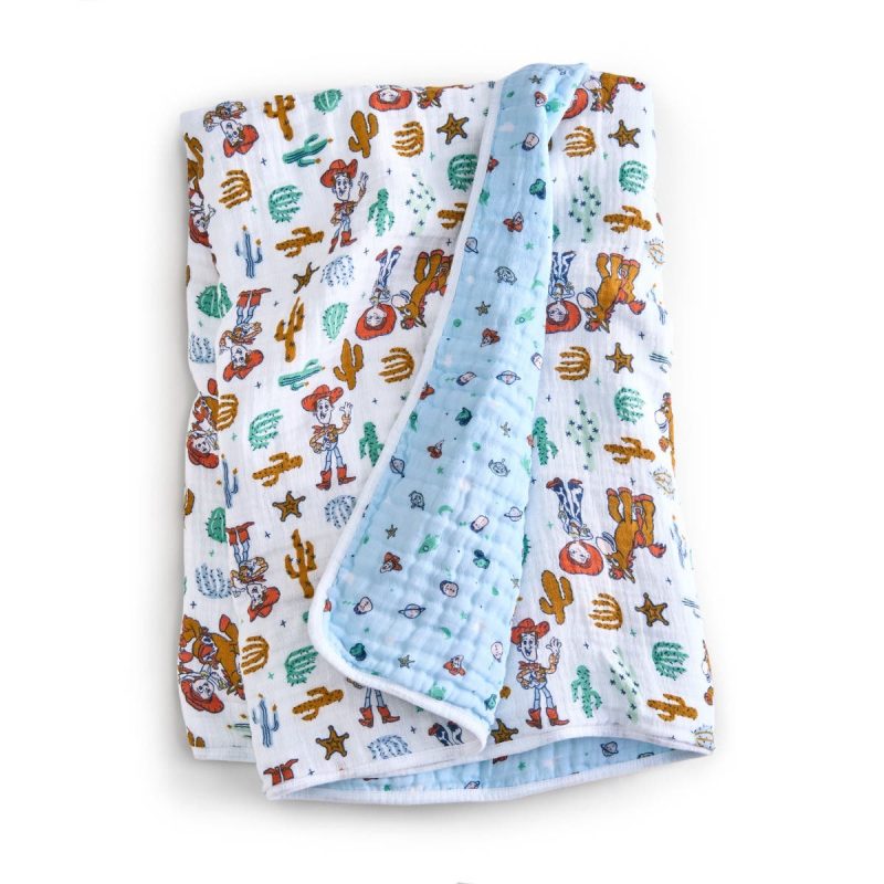 embc10027di adenandanais dreamblanket toystory 2